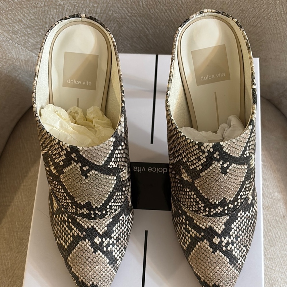 Dolce Vita Women's Snake Print Mules - Black and Cream